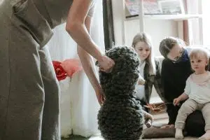 Comment s’organiser pour faire garder son enfant à Paris ?