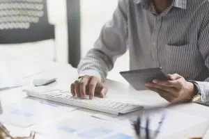Rédaction de CV: comment se démarquer des autres candidats ?