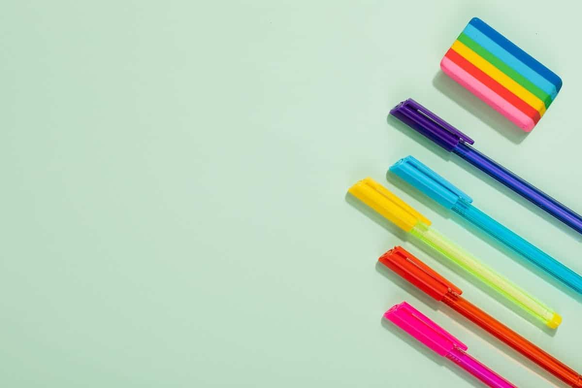 Découvrez l’univers des stylos 4 couleurs Puff : entre praticité qualité et style