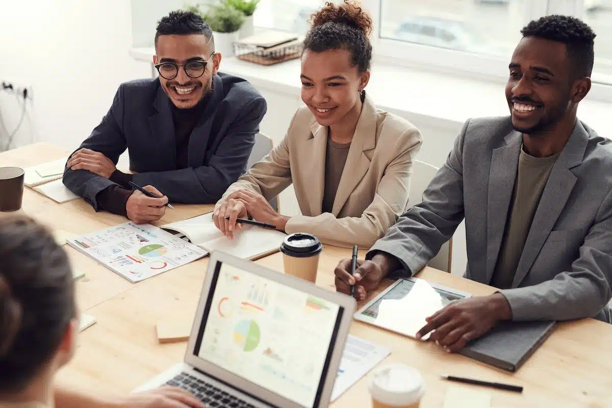 Les compétences incontournables pour réussir sur le marché de l’emploi