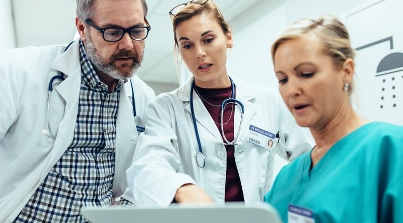 Comment devenir cadre paramédical de santé