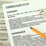 Comment monter votre CV pour aide-soignante