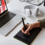 Devenir illustrateur professionnel : conseils pour réussir son entrée sur le marché