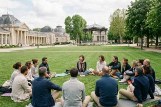 Groupe de personnes lors d'un atelier bien-être à Vichy