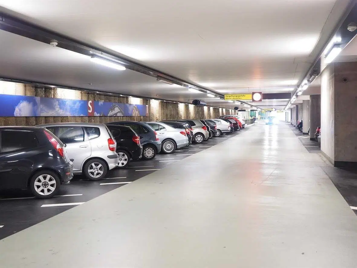 Le nombre d’emplois dans les parkings de Paris augmente après la fin des restrictions